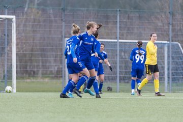 Bild 300 - F SSC Hagen Ahrensburg - SV Frisia Risum-Lindholm : Ergebnis: 1:2